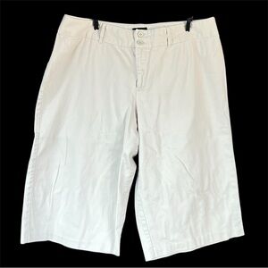 Courtenay Capri Pants, Calf Length, Relaxed Fit